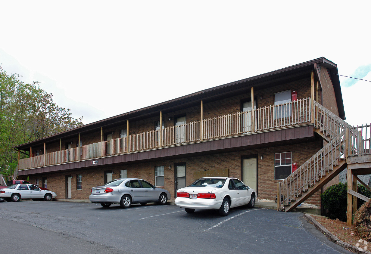 Primary Photo - First Street Apartments