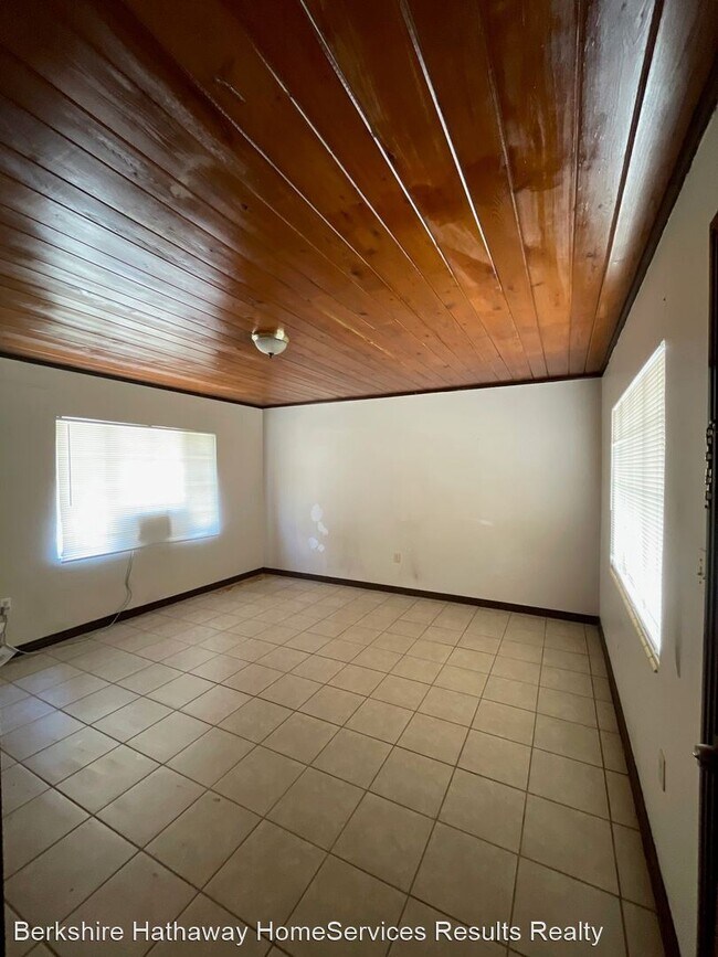 Foto del edificio - 2 br, 2 bath House - 241 Palm Ave  #22-23