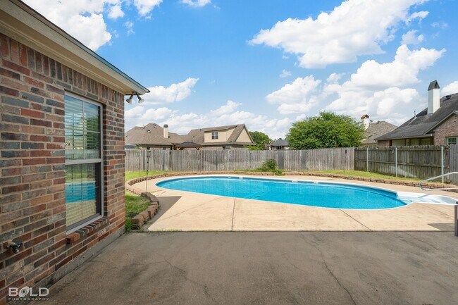 Foto del edificio - Norris Ferry Landing with Pool