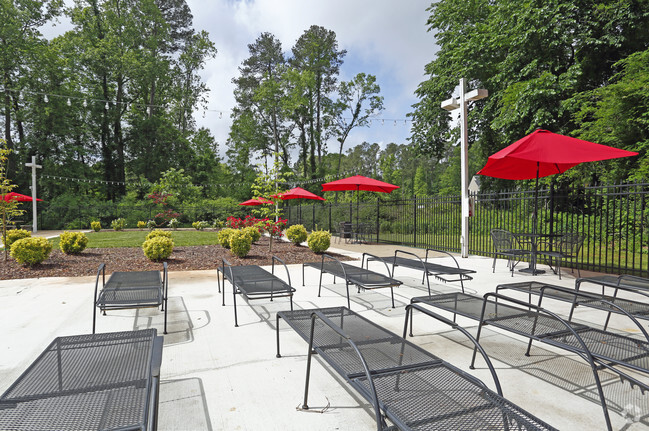 Sun Deck - Chatham Forest Apartments