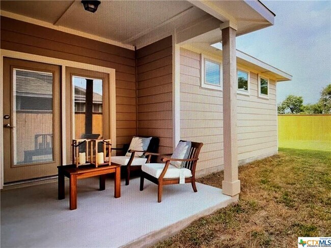 Building Photo - 739 Gristmill Dr