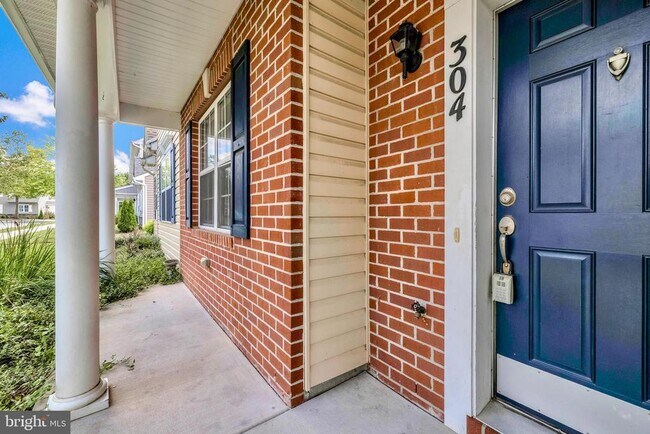 Foto del edificio - 304 Wheatley Dr