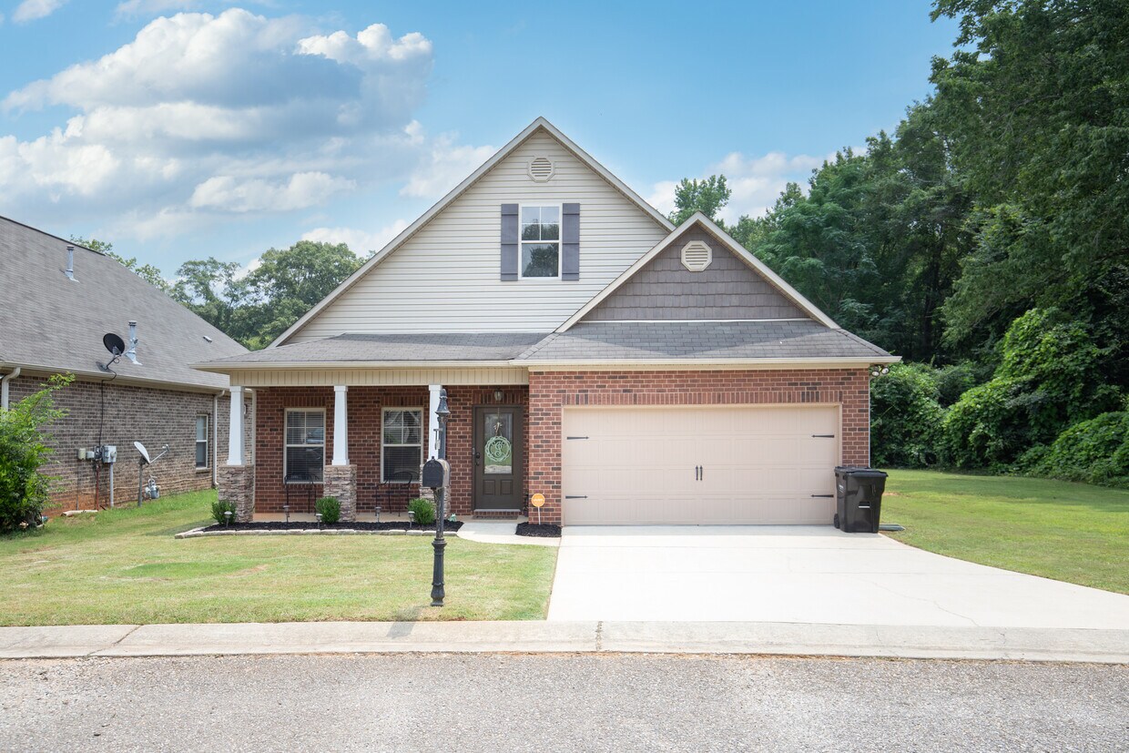 8261 Owen Park Dr, Mc Calla, AL 35111 House Rental in Mc Calla, AL