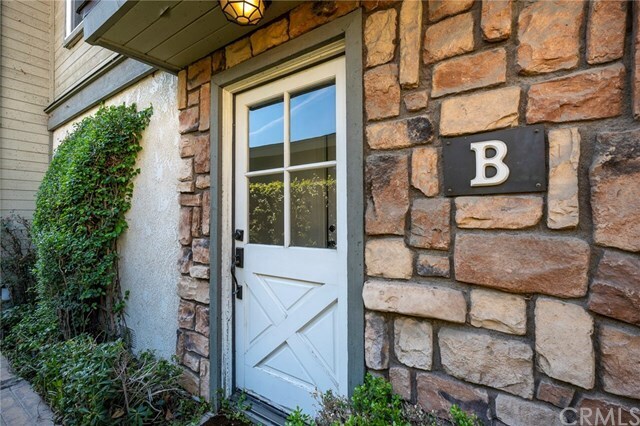 Foto del edificio - 215 E Roosevelt Rd