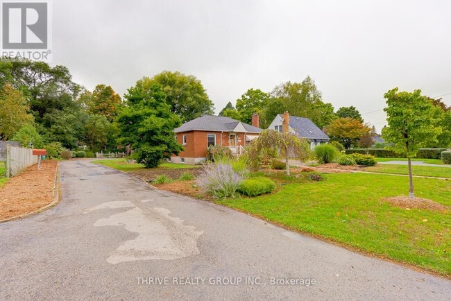 Building Photo - 389 Boler Rd