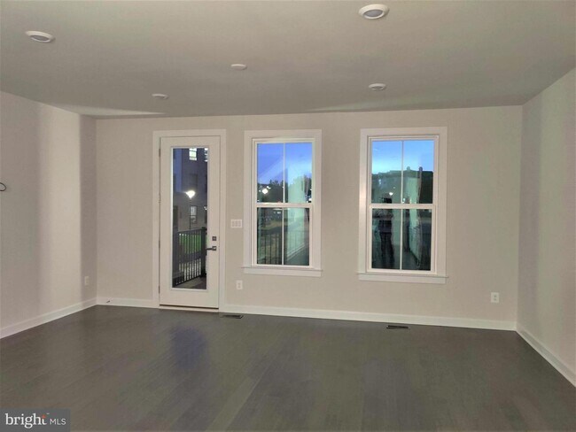 Foto del edificio - 13242 Woodland Pond Pl