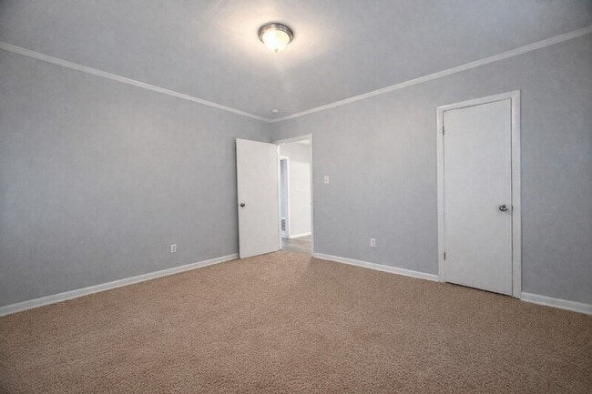 Foto del edificio - 2012 Enolam Blvd SE