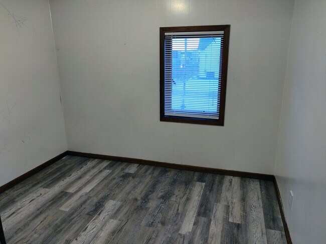 Foto del edificio - 107 1st St NE