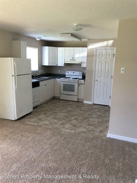Building Photo - 2 br, 1 bath Apartment - 702 Bringle Ferry Rd