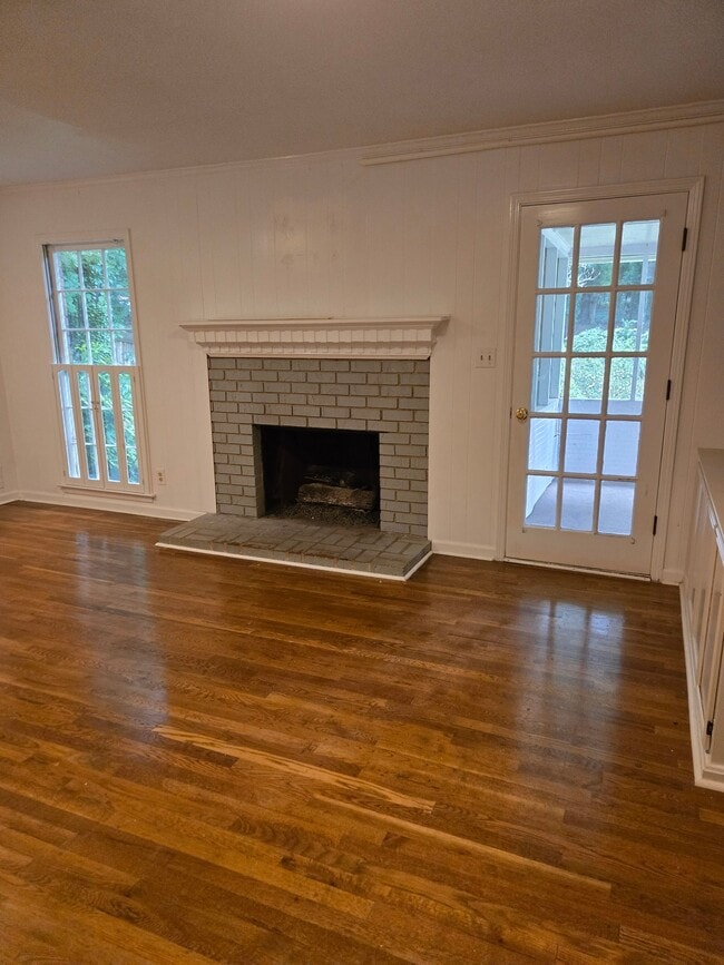 Building Photo - 7195 Hunters Branch Dr NE