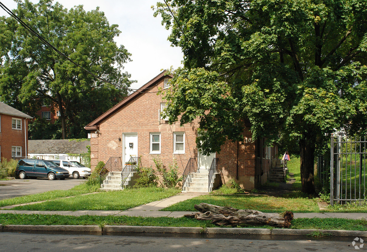 Building Photo - 181-183 S Marshall St