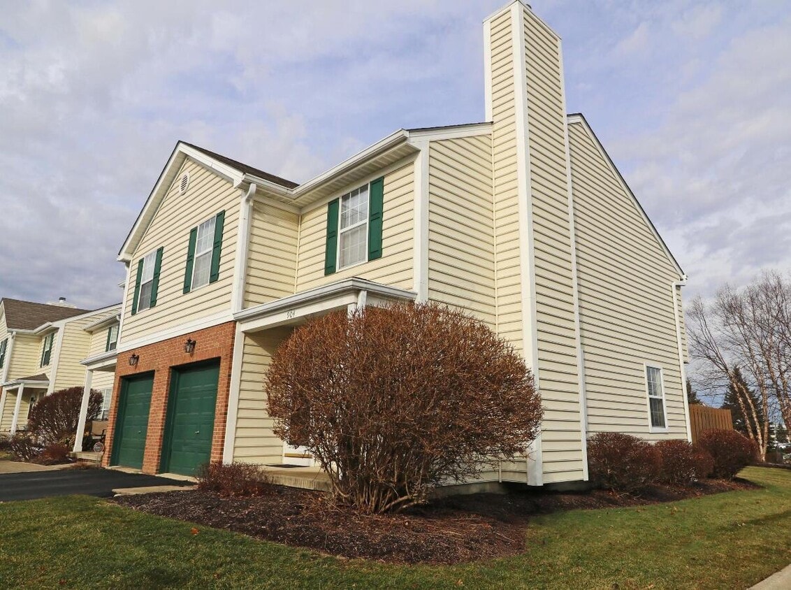 Building Photo - 904 Charleston Way Dr