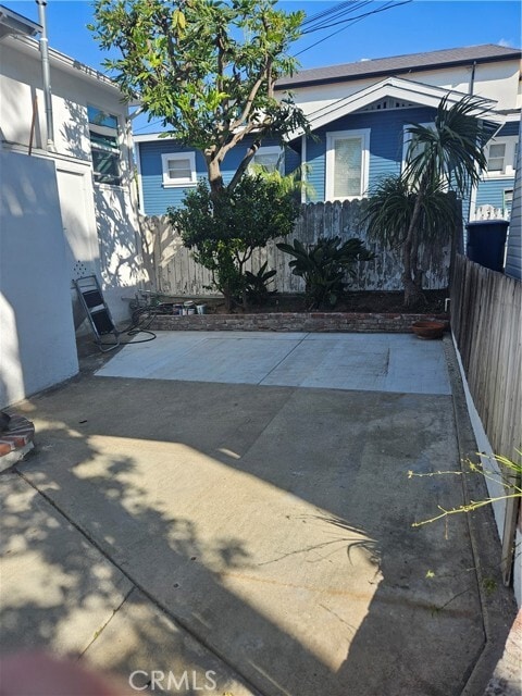 Building Photo - 1204 Bonnie Brae St