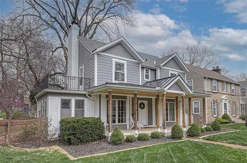 Foto principal - 1124 W 77th St