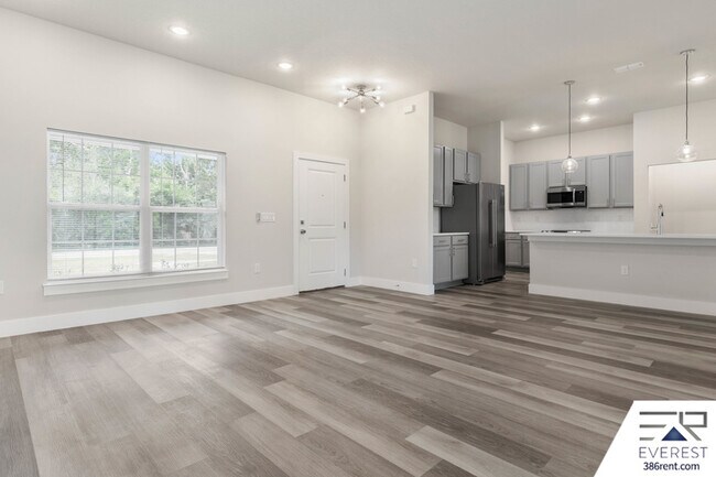 Building Photo - 17 Praver Ln