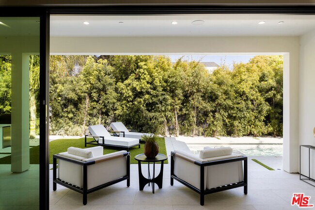 Foto del edificio - 600 Vía De La Paz