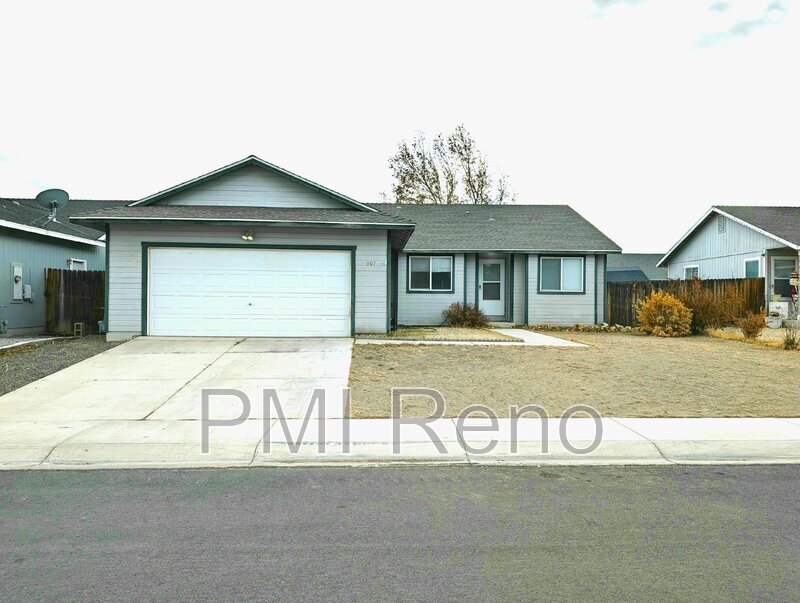 Primary Photo - 307 Lariat St