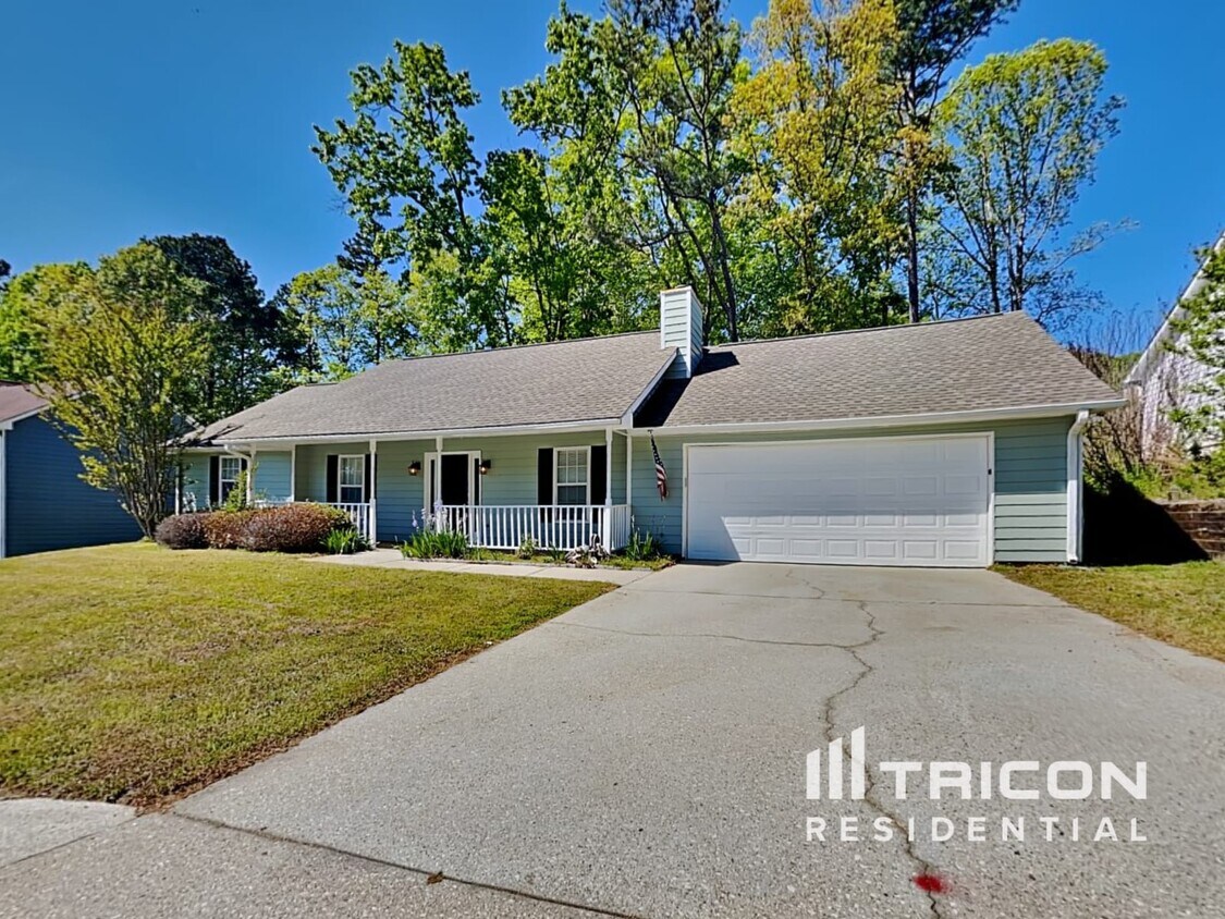 Foto principal - 530 Saddle Shoals Dr
