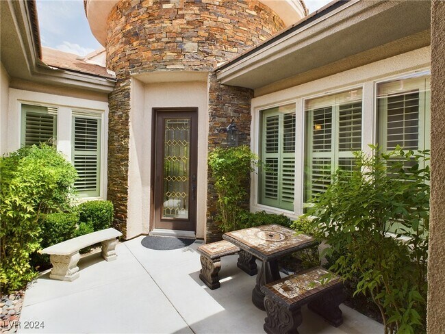 Foto del edificio - 11732 Feinberg Pl