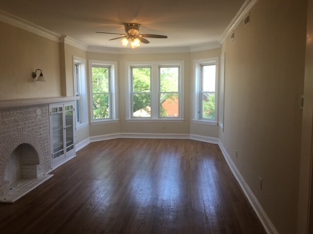 Foto del edificio - 1436 N Artesian Ave