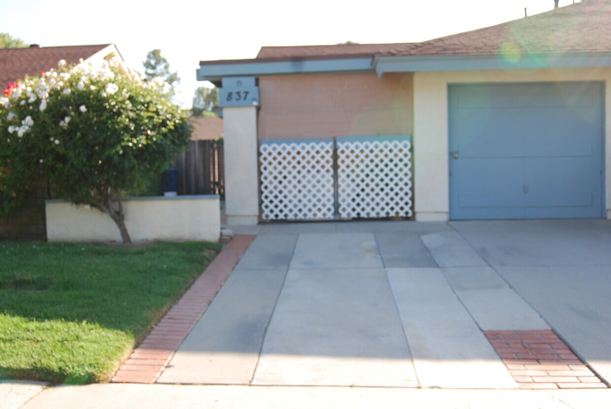 Primary Photo - 837 Vallejo Ave