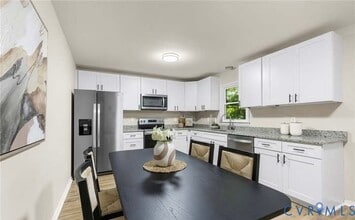 Building Photo - 13803 Deer Run Cir