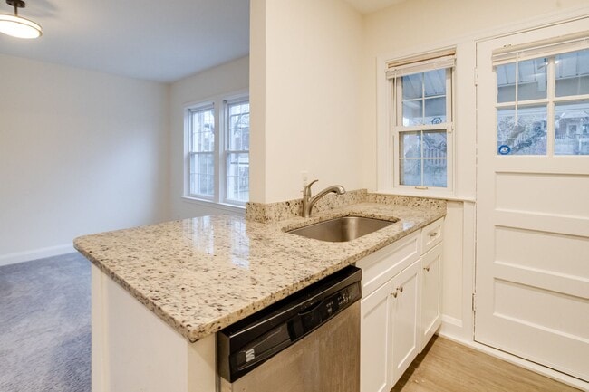 Foto del edificio - 1809 Glen Ridge Rd