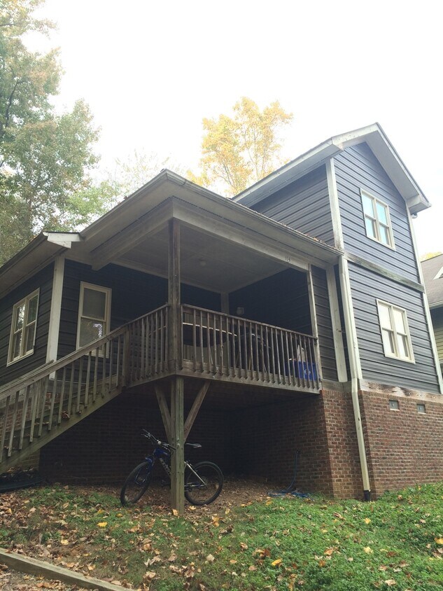Foto principal - Spacious house close to UNC and Carrboro