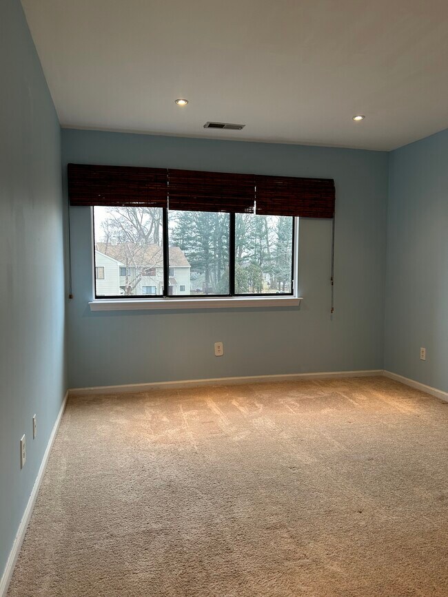 Foto del edificio - 44 Lance Cir