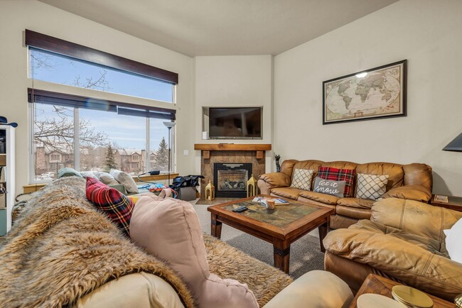 Foto del edificio - Furnished Bear Hollow Townhome - Tentative...