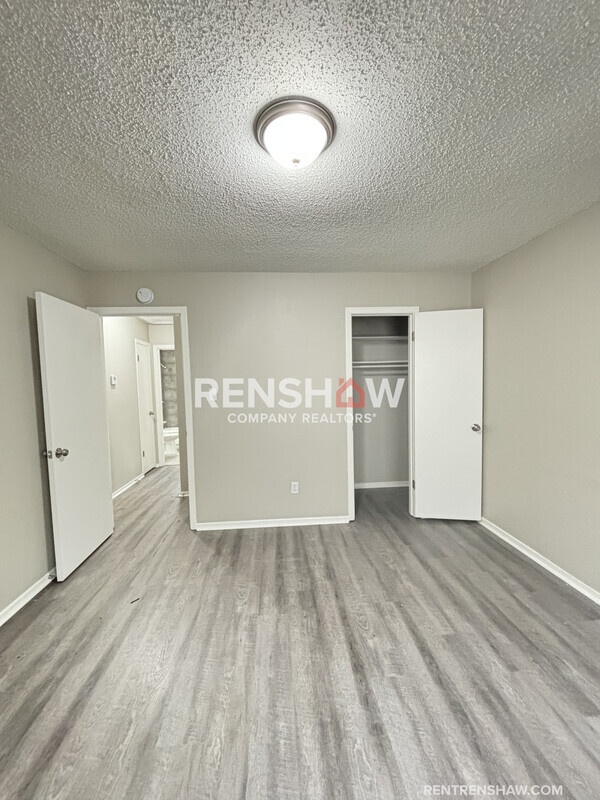 Building Photo - 1416 Todds Creek Cove