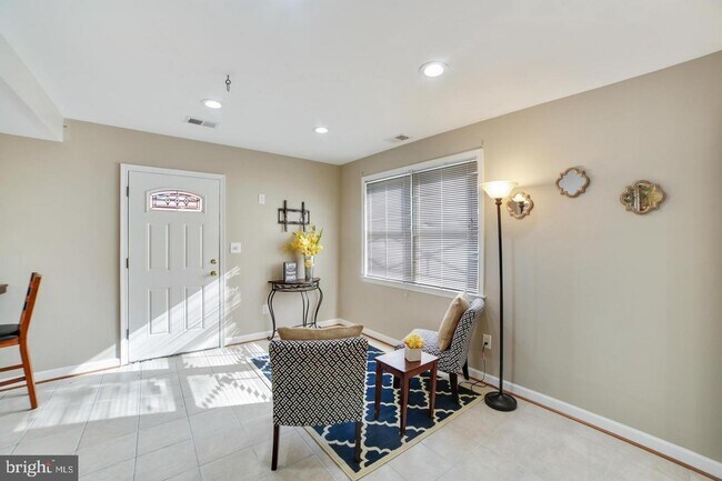 Main Area - 3804A 26th Ave