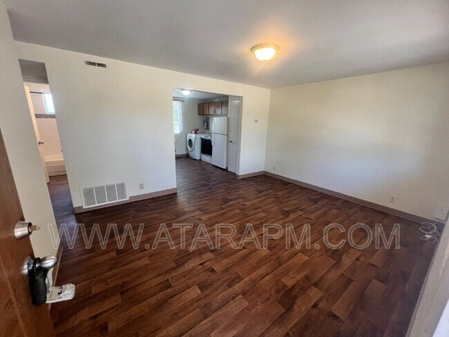Foto del edificio - 461 Locust St