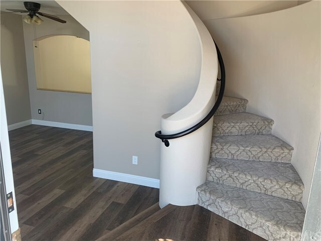 Building Photo - 42 Prairie Falcon