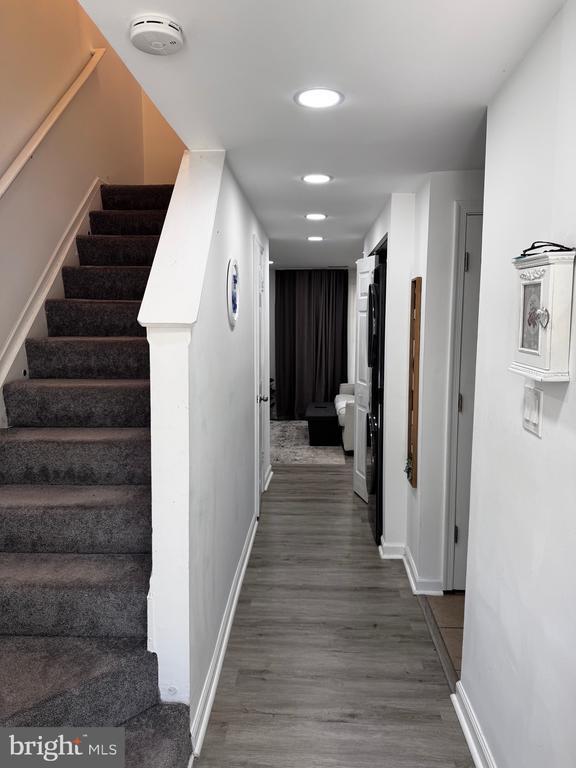 Foto del edificio - 318 Wood Hollow Ct