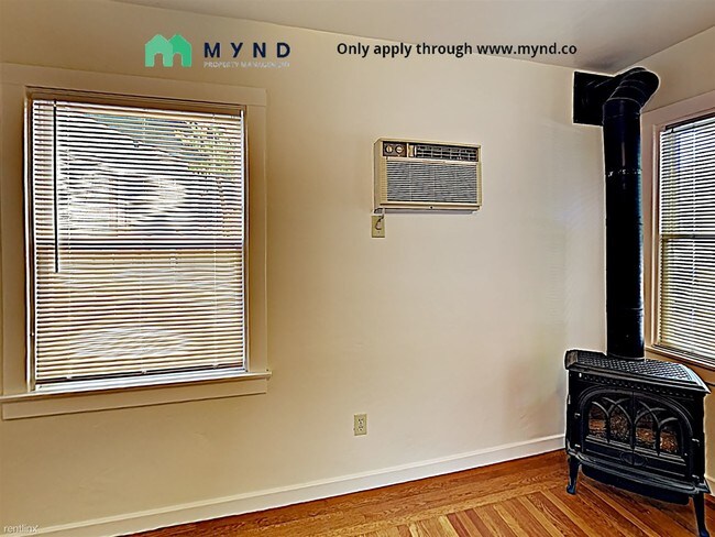 Building Photo - 1 br, 1 bath  - 906 38th St 906