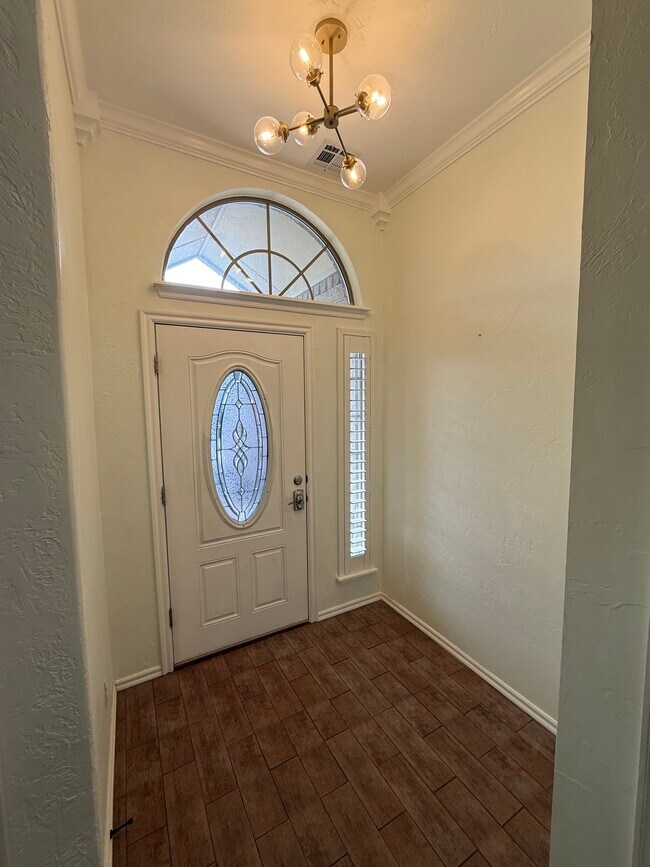 Foto del edificio - 1801 Sagewood Dr