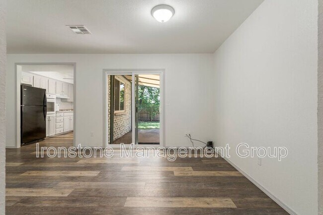 Foto del edificio - 5032 S Hudson Ave