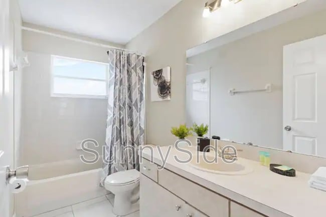 Photo - 820 Briargrove Ave House