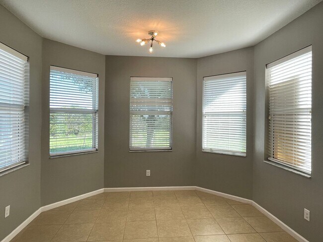 Foto del edificio - Must See 3 Bedroom 2.5 Bath Home in Greate...