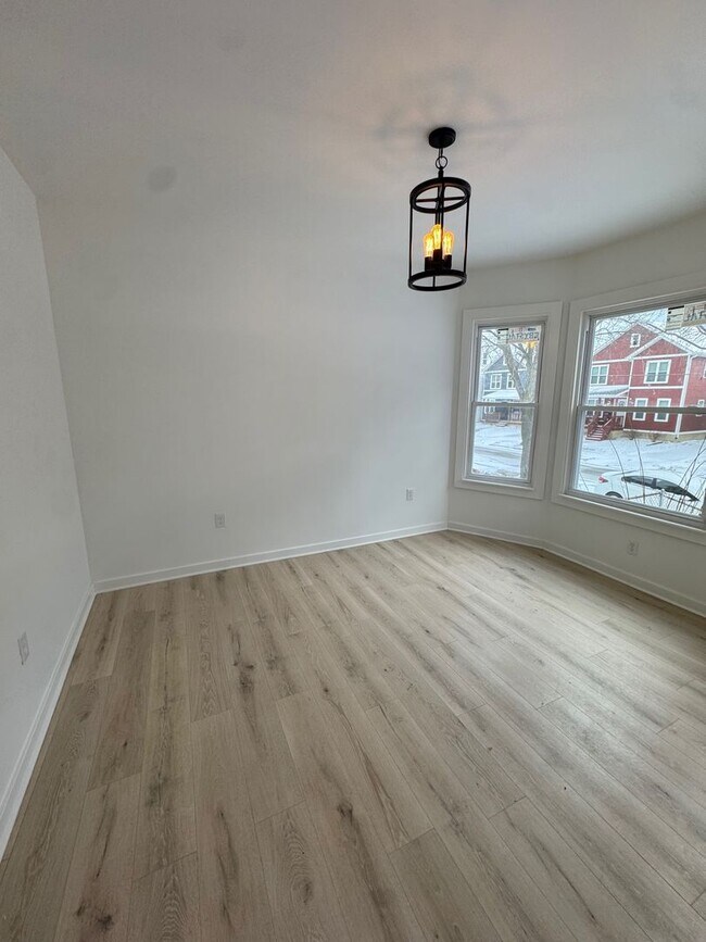 Foto del edificio - 3457 N 2nd St