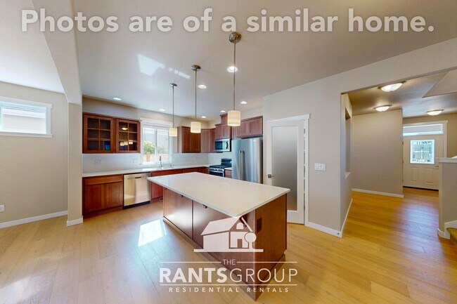 Foto del edificio - Brand New 5 Bedroom Home in Tumwater! Easy I5 Access!