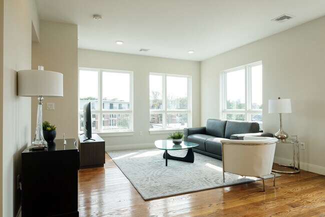 Foto del edificio - 12 Everett St