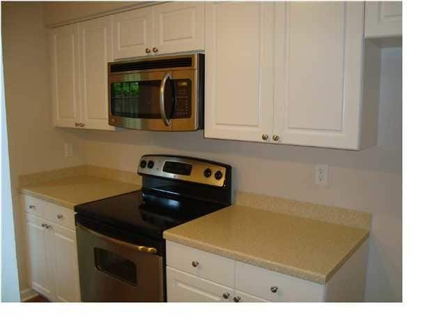 Building Photo - 1055 Hunters Trace