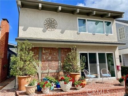 Primary Photo - 120 Diamond Ave