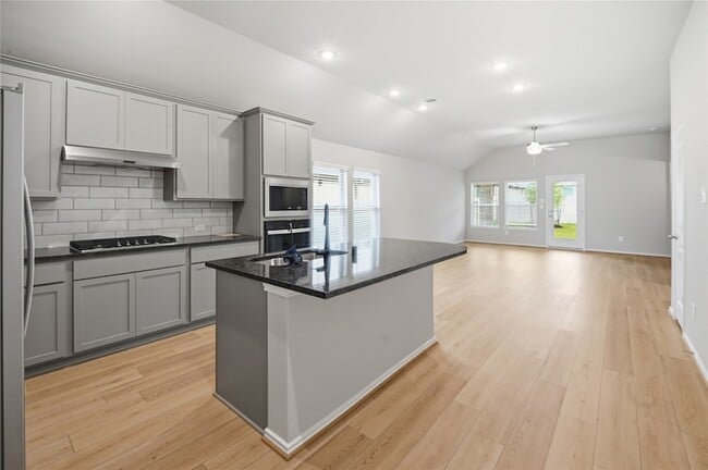 Building Photo - 2415 Honeyberry Shrub Dr