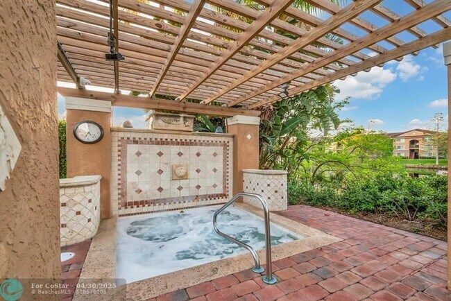 Foto del edificio - 3679 NW Adriatic Ln