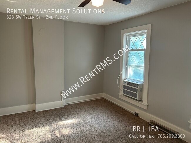 Foto del edificio - 323 SW Tyler St 2nd Floor- 1BED/1 BATH
