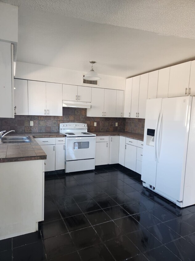 1237 Virgilio Ct, Rio Rico, AZ 85648 House for Rent in Rio Rico, AZ