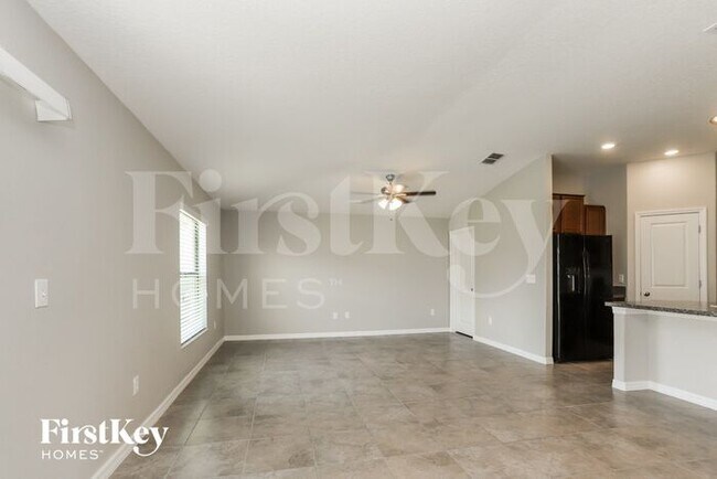 Building Photo - 9638 Sage Creek Drive